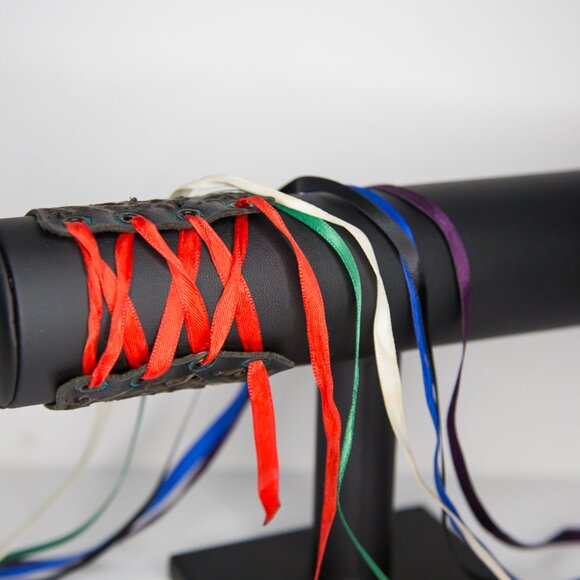 SOLD Vintage Laser Cut Black Leather Corset Wrist Cuff Bracelet - Picture 6 of 10